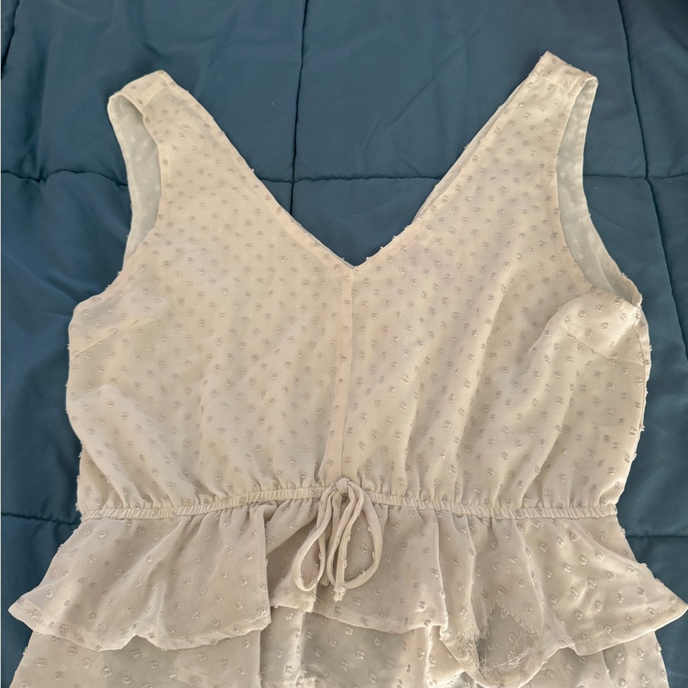 Alya Cream Sleeveless Blouse